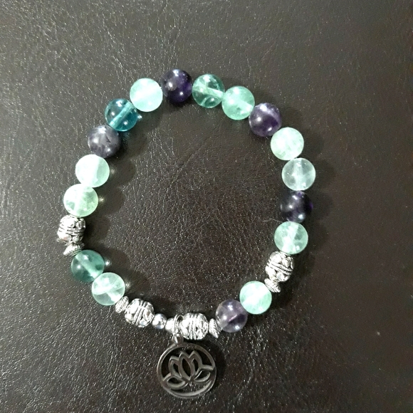 Jewelry - 🏷Lotus Healing Bead Braclet